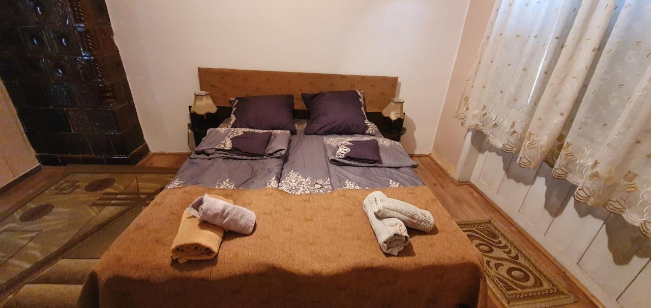 לינה וארוחת בוקר Tărcaia Balla House מראה חיצוני תמונה