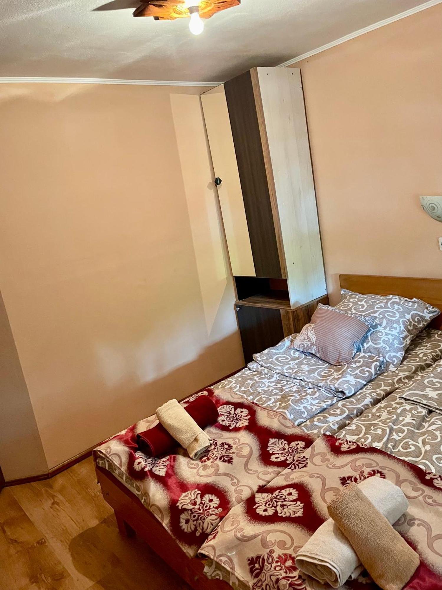 לינה וארוחת בוקר Tărcaia Balla House מראה חיצוני תמונה