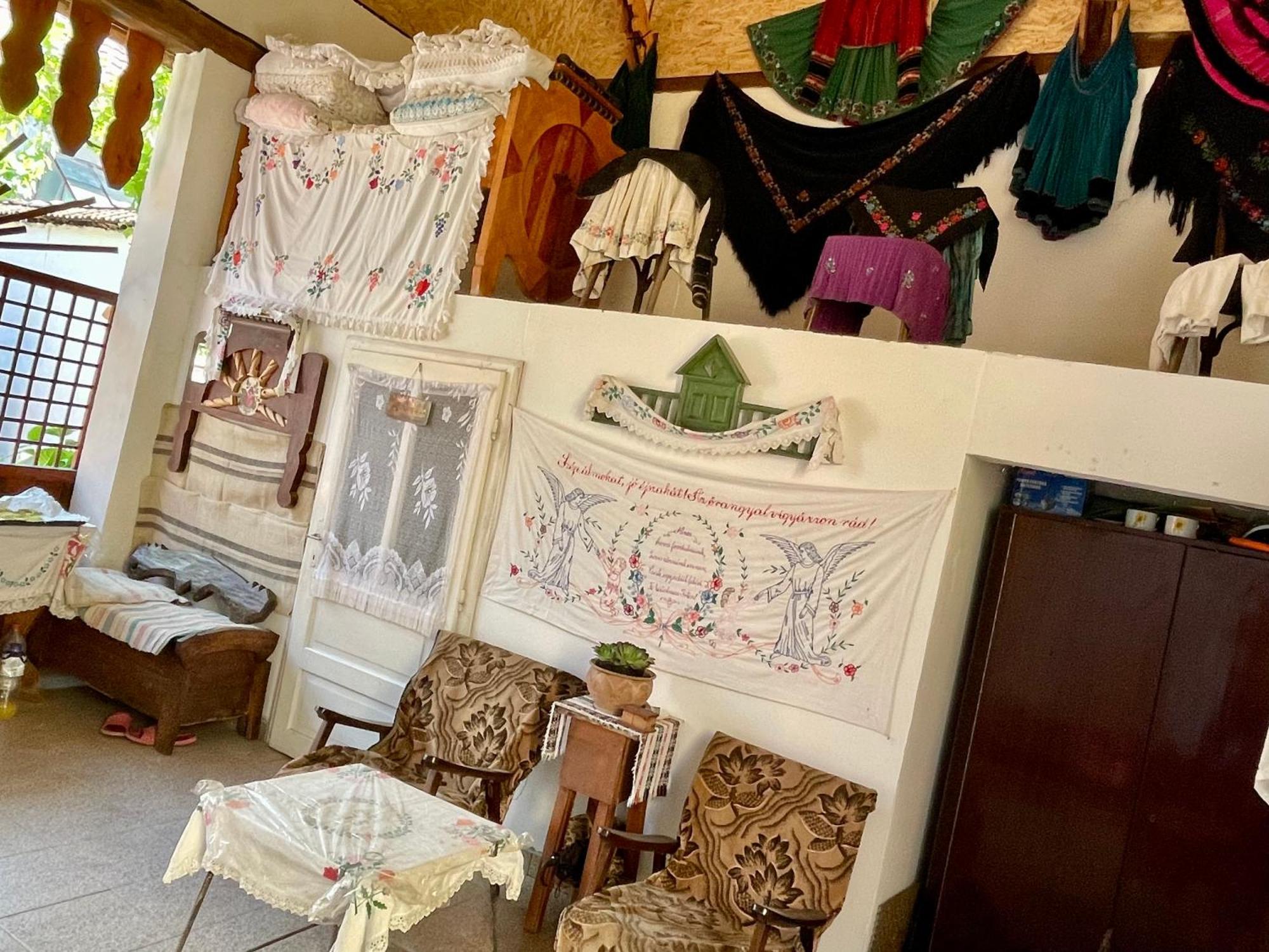 לינה וארוחת בוקר Tărcaia Balla House מראה חיצוני תמונה