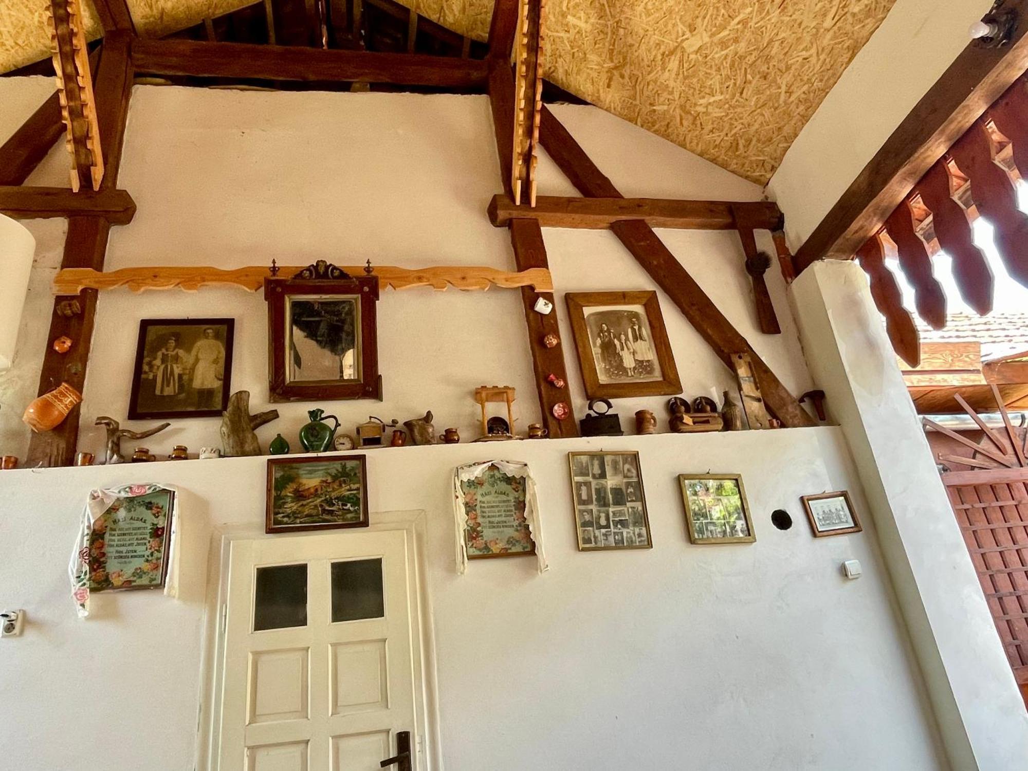 לינה וארוחת בוקר Tărcaia Balla House מראה חיצוני תמונה
